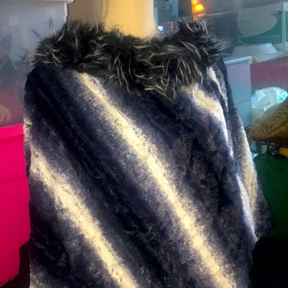Faux Fur Shawl Poncho